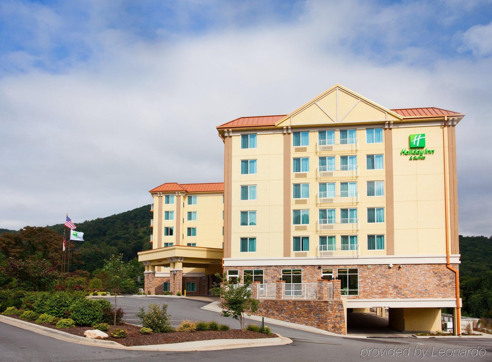 Holiday Inn Express & Suites Asheville Downtown By Ihg Exterior foto